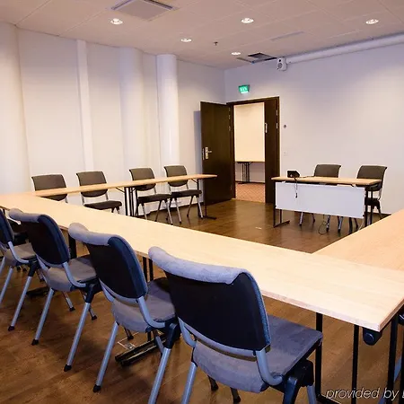 斯堪迪克帕齐亚酒店 4* 拉彭兰塔